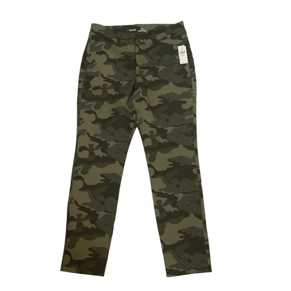 NWT Old Navy High-Waisted Camouflage Patterned Pixie Ankle Pants 2P Petite